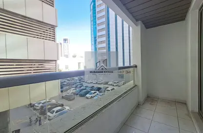 شقة - 2 غرف نوم - 3 حمامات للايجار في شارع التعاون الجديد - التعاون - الشارقة