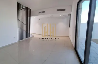 Apartment - 2 Bedrooms - 3 Bathrooms for rent in Nasma Residence - Al Tai - Sharjah
