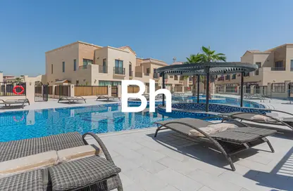 تاون هاوس - 3 غرف نوم - 4 حمامات للايجار في ياسمين لين - منطقة الجولف بالجميرا - دبي