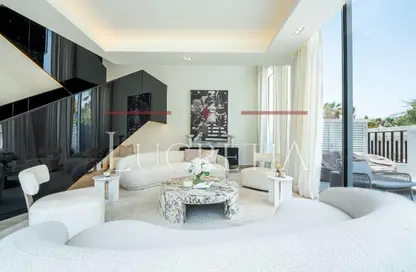 Villa - 4 Bedrooms - 5 Bathrooms for rent in Ixora - Al Barari - Dubai