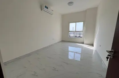 Apartment - 1 Bedroom - 2 Bathrooms for rent in Geepas Building 2 - Ajman Industrial 2 - Ajman Industrial Area - Ajman