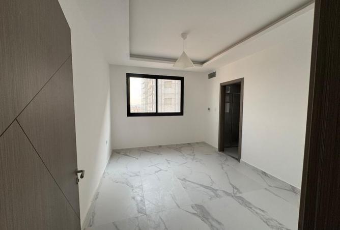 15614600 - Property Image 3