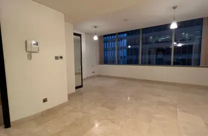 Apartment - Studio - 1 Bathroom for rent in Sky Gardens - DIFC - Dubai