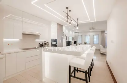 Apartment - 5 Bedrooms - 6 Bathrooms for sale in Golden Mile 6 - Golden Mile - Palm Jumeirah - Dubai