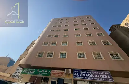 عمارة بالكامل - 8 غرف نوم - 8 حمامات للبيع في المجرة - الشرق - الشارقة