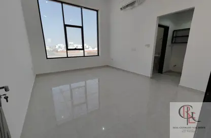 Apartment - Studio - 1 Bathroom for rent in Bloom Living - Zayed City (Khalifa City C) - Khalifa City - Abu Dhabi