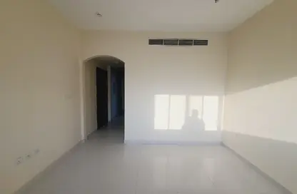Apartment - 1 Bedroom - 1 Bathroom for rent in Al Shamsi 2 - Muwaileh Commercial - Sharjah