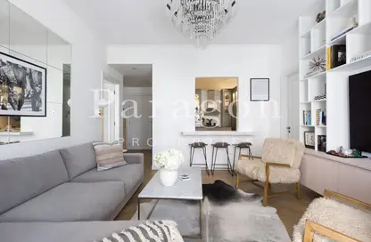 Apartment - 2 Bedrooms - 2 Bathrooms for rent in Zanzebeel 2 - Zanzebeel - Old Town - Dubai