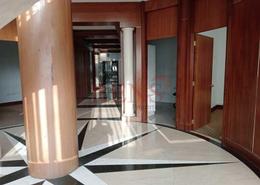 Office Space - 2 bathrooms for rent in Karama - Dubai