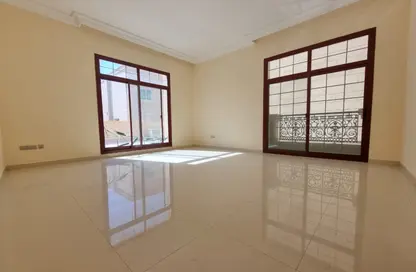 شقة - 1 حمام للايجار في فيلات مدينة خليفة آيه - مدينة خليفة أ - مدينة خليفة - أبوظبي