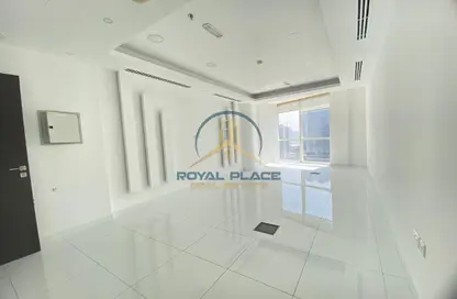 Office Space - Studio for rent in B2B Tower - Business Bay - Dubai