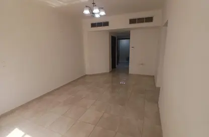 Apartment - 2 Bedrooms - 2 Bathrooms for rent in SRS Tower - Al Rashidiya 1 - Al Rashidiya - Ajman