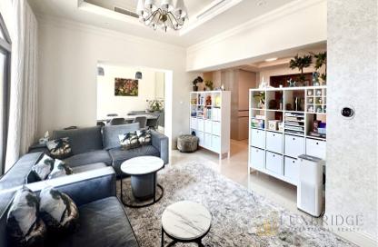 Apartment - 3 Bedrooms - 4 Bathrooms for sale in Golden Mile 9 - Golden Mile - Palm Jumeirah - Dubai