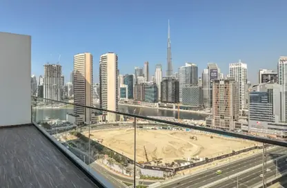 Apartment - 1 Bedroom - 2 Bathrooms for sale in SOL Bay - Business Bay - Dubai