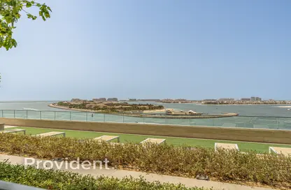 Apartment - 2 Bedrooms - 2 Bathrooms for sale in Beach Vista - EMAAR Beachfront - Dubai Harbour - Dubai