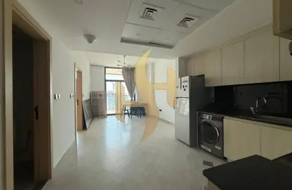 شقة - غرفة نوم - 2 حمامات للايجار في بن غاطي افنيو - الجداف - دبي