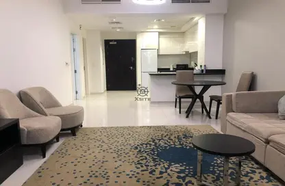 شقة - غرفة نوم - 2 حمامات للايجار في تاور ١٠٨‎ - قرية الجميرا سركل - دبي