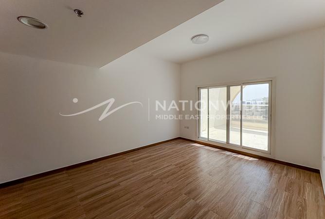 14401120 - Property Image 3