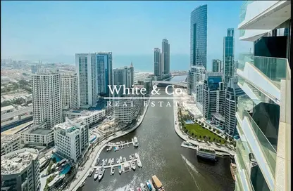 Apartment - 2 Bedrooms - 3 Bathrooms for sale in Stella Maris - Dubai Marina - Dubai