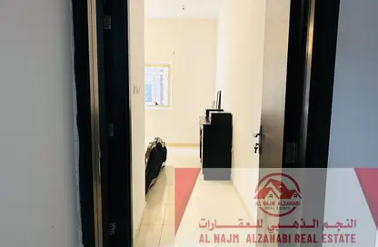 شقة - غرفة نوم - 2 حمامات للبيع في برج بارادايس ليك ب9 - ابراج بحيرة بارادايس - مدينة الإمارات - عجمان
