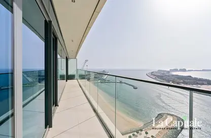 Apartment - 2 Bedrooms - 2 Bathrooms for sale in Beach Vista - EMAAR Beachfront - Dubai Harbour - Dubai