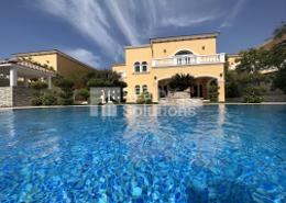 Villa - 5 bedrooms - 7 bathrooms for rent in Legacy - Jumeirah Park - Dubai