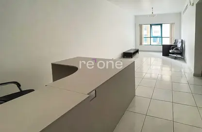 Office Space - Studio - 1 Bathroom for rent in Saeed Tower 1 - Saeed Towers - Sheikh Zayed Road - Dubai