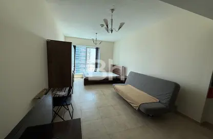 Apartment - Studio - 1 Bathroom for rent in Dubai Star - JLT Cluster L - Jumeirah Lake Towers - Dubai