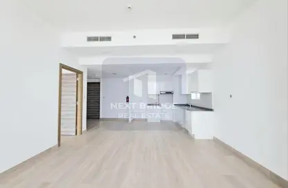 Apartment - 1 Bedroom - 2 Bathrooms for rent in Bloom Towers B - Bloom Towers - Jumeirah Village Circle - Dubai