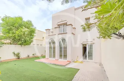 فيلا - 3 غرف نوم - 3 حمامات للايجار في الينابيع 3 - الينابيع - دبي