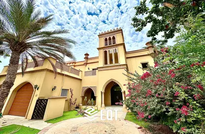 Villa - 4 Bedrooms - 4 Bathrooms for rent in Canal Cove Villas - Palm Jumeirah - Dubai