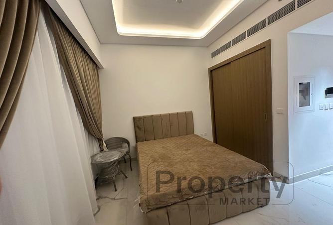 15567300 - Property Image 2