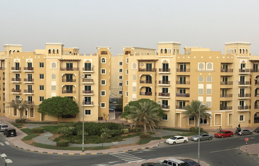 STUDIO FOR RENT IN EMIRATES CLUSTER WITH BALCONY ref Shakil EMR Property Finder