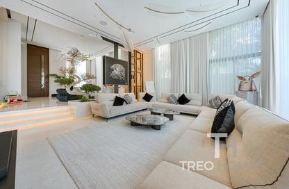 Villa - 6 Bedrooms - 7 Bathrooms for sale in Jumeirah Park Homes - Jumeirah Park - Dubai