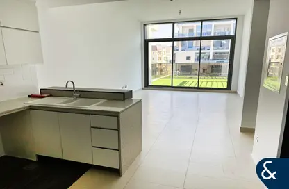 Apartment - 1 Bedroom - 2 Bathrooms for sale in Oia Residence - Motor City - Dubai