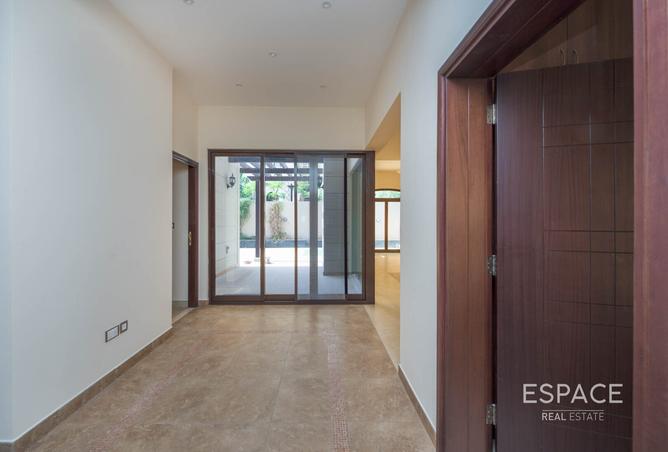 15614244 - Property Image 2