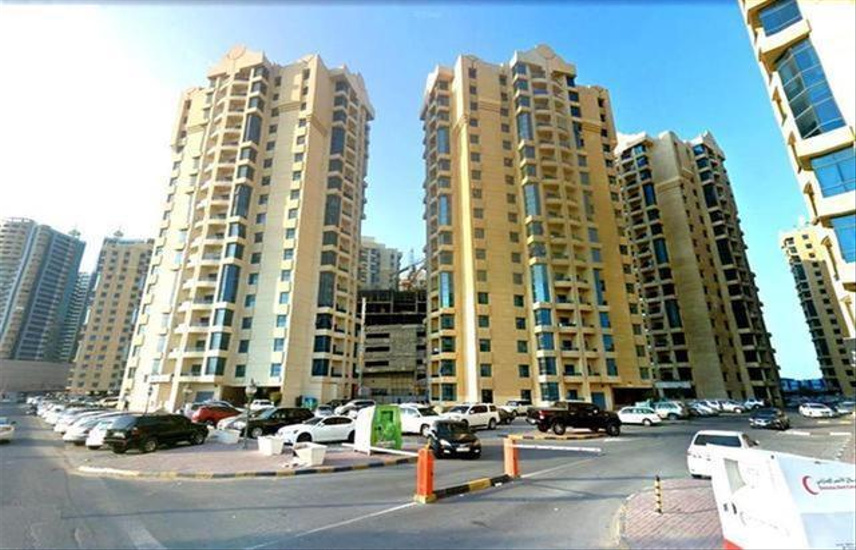 1 BHK AL KHOOR TOWERS RENT 16000/ 4 AND 6 Cheques ref Al Khor Tower