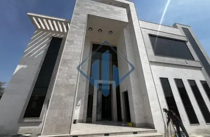 Villa - 4 Bedrooms - 7+ Bathrooms for sale in Khuzam - Ras Al Khaimah