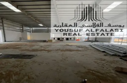 Warehouse - Studio - 6 Bathrooms for sale in Umm Al Thuoob - Umm Al Quwain