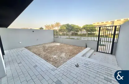 Villa - 3 Bedrooms - 4 Bathrooms for sale in Mudon Al Ranim 3 - Mudon - Dubai