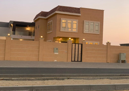 amazing big villa for rent in amazing location
