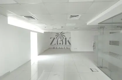 Office Space - Studio - 1 Bathroom for rent in Jumeirah Lake Towers - Dubai