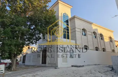 Villa - 4 Bedrooms - 5 Bathrooms for sale in Muroor Area - Abu Dhabi
