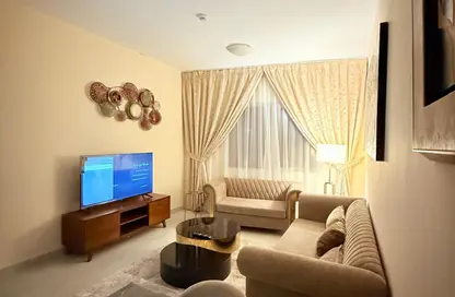 Apartment - 1 Bedroom - 2 Bathrooms for rent in New Al Taawun Road - Al Taawun - Sharjah