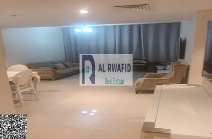 Apartment - 3 Bedrooms - 4 Bathrooms for rent in Corniche Tower - Ajman Corniche Road - Ajman