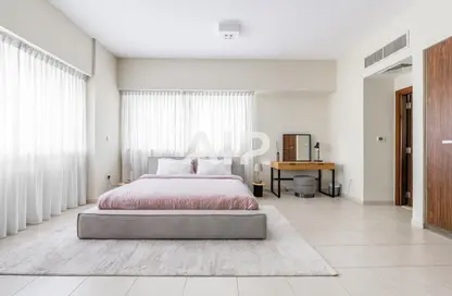 Apartment - Studio - 1 Bathroom for rent in Executive Tower B - Executive Towers - Business Bay - Dubai