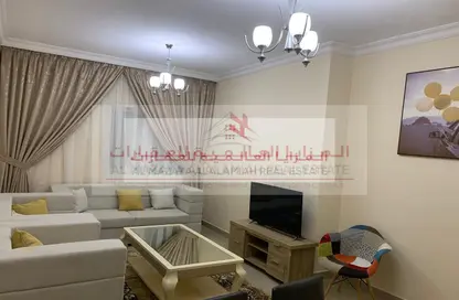 شقة - 3 غرف نوم - 3 حمامات للايجار في ايوان 4 - التعاون - الشارقة