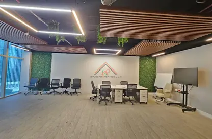 Office Space - Studio for sale in Park Lane Tower - Business Bay - Dubai