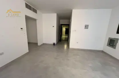 Apartment - 1 Bedroom - 1 Bathroom for rent in Al Khan Corniche - Al Khan - Sharjah