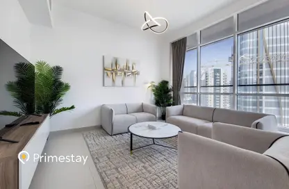 Living Room image for: Apartment - 2 Bedrooms - 2 Bathrooms for rent in Vezul Residence - Business Bay - Dubai, Image 1
